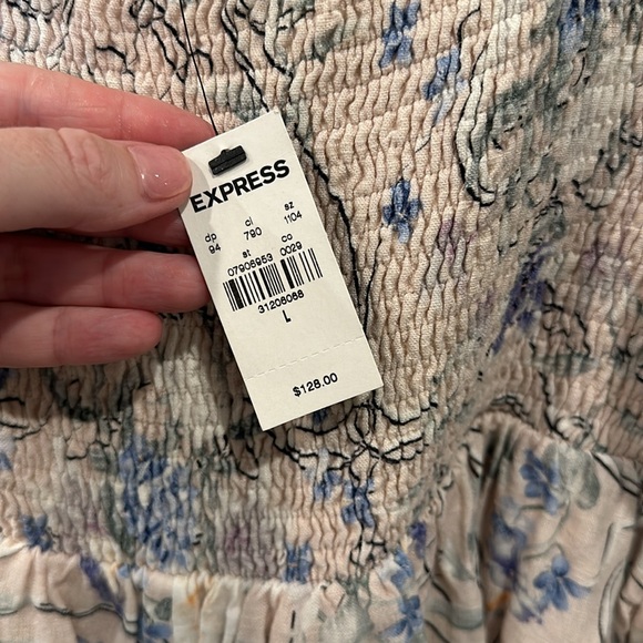 Express skort nwt - Picture 5 of 5